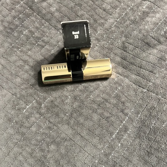 Bobbi Brown Luxe Lip Color Bond - Picture 4 of 15
